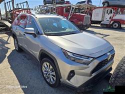 تۆیۆتا ڕاڤ 4